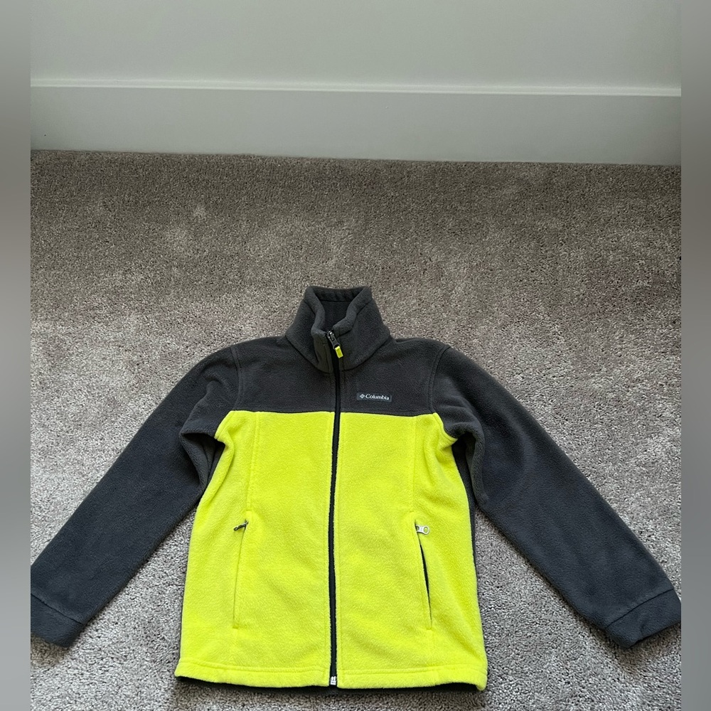 Bundle: Columbia Jacket + Fleece